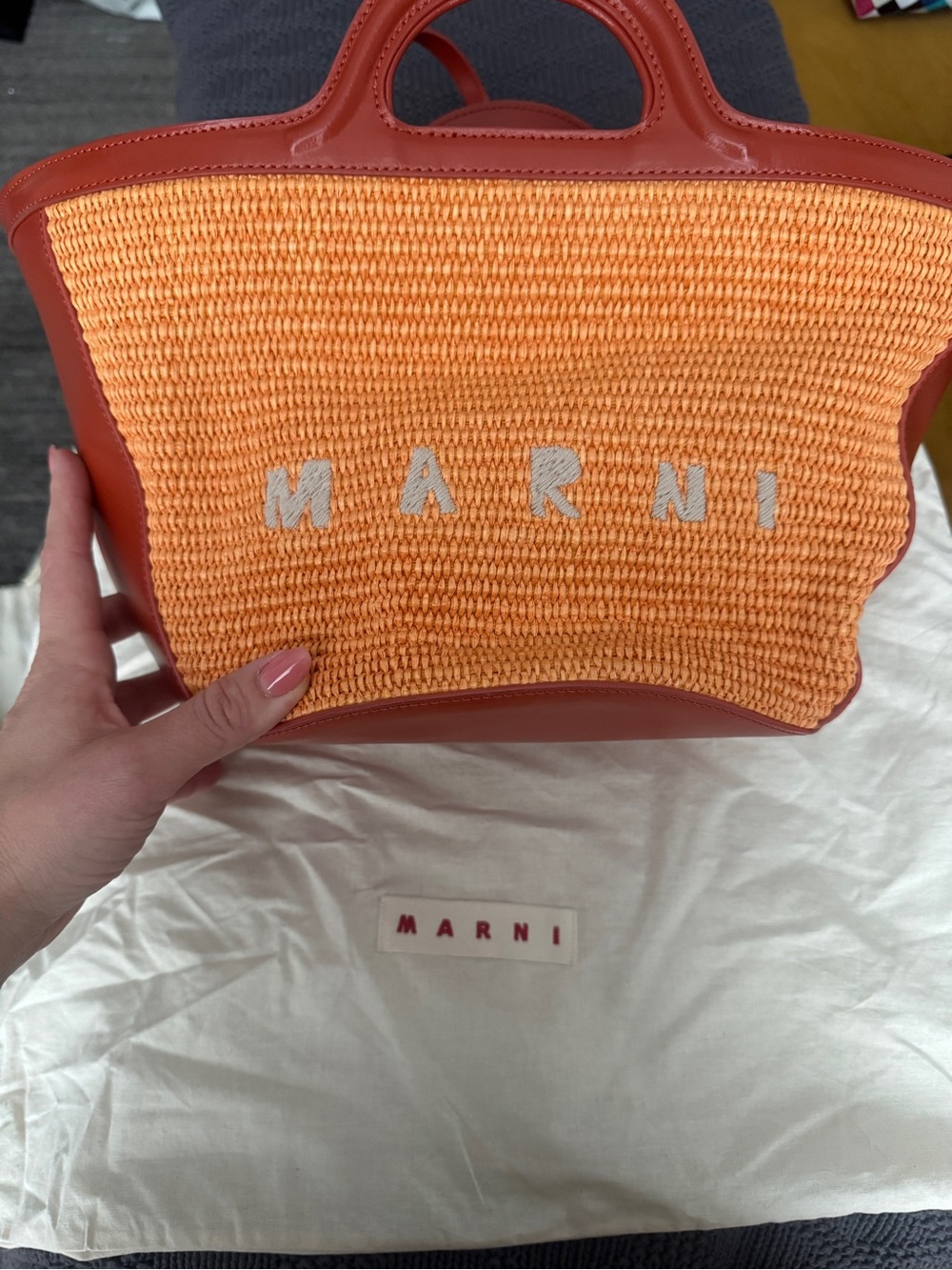 MARNI
Orange Tropicalia Small Leather Raffia-